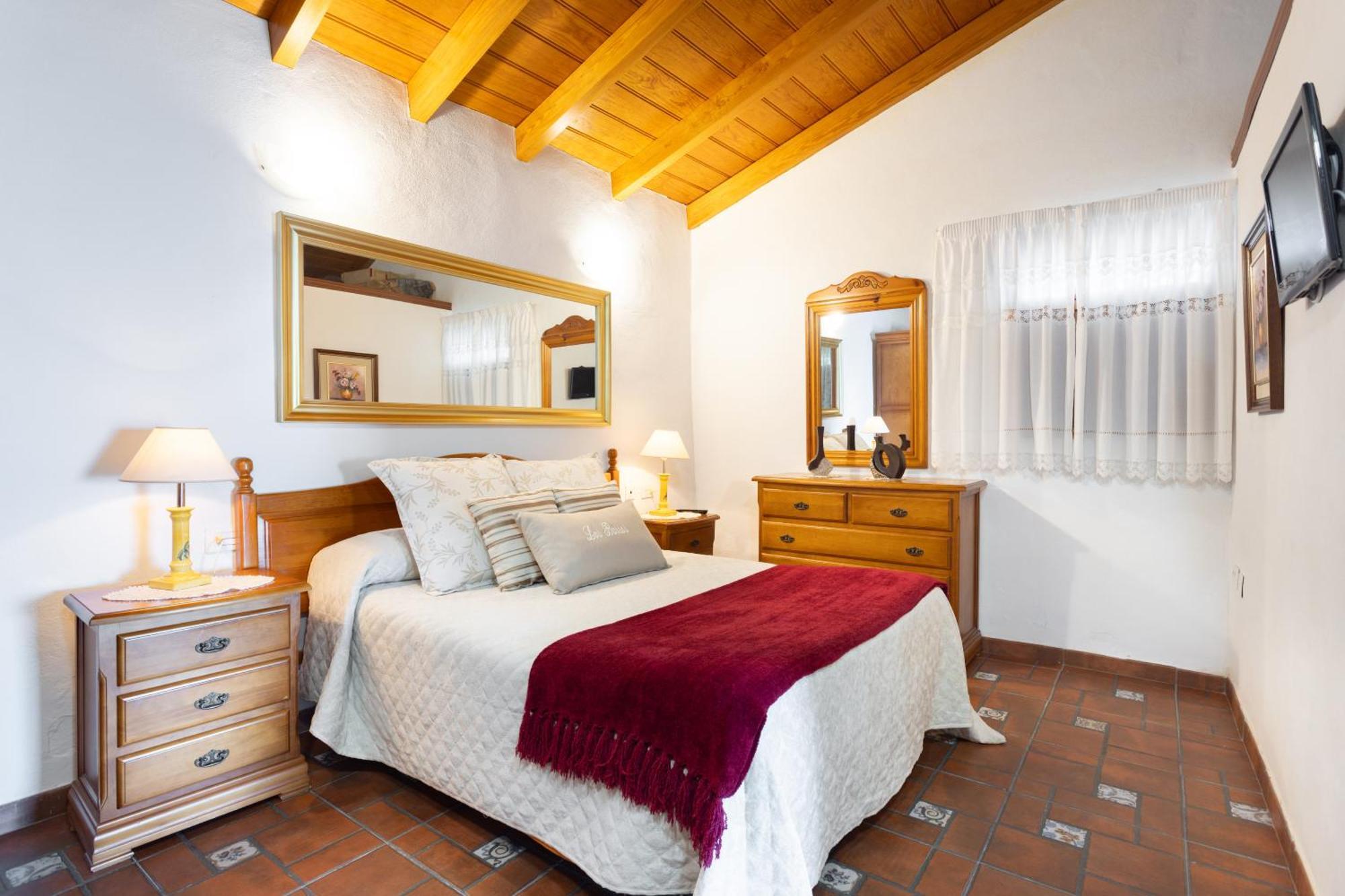 Casa Rural Los Barros Хеновес Экстерьер фото