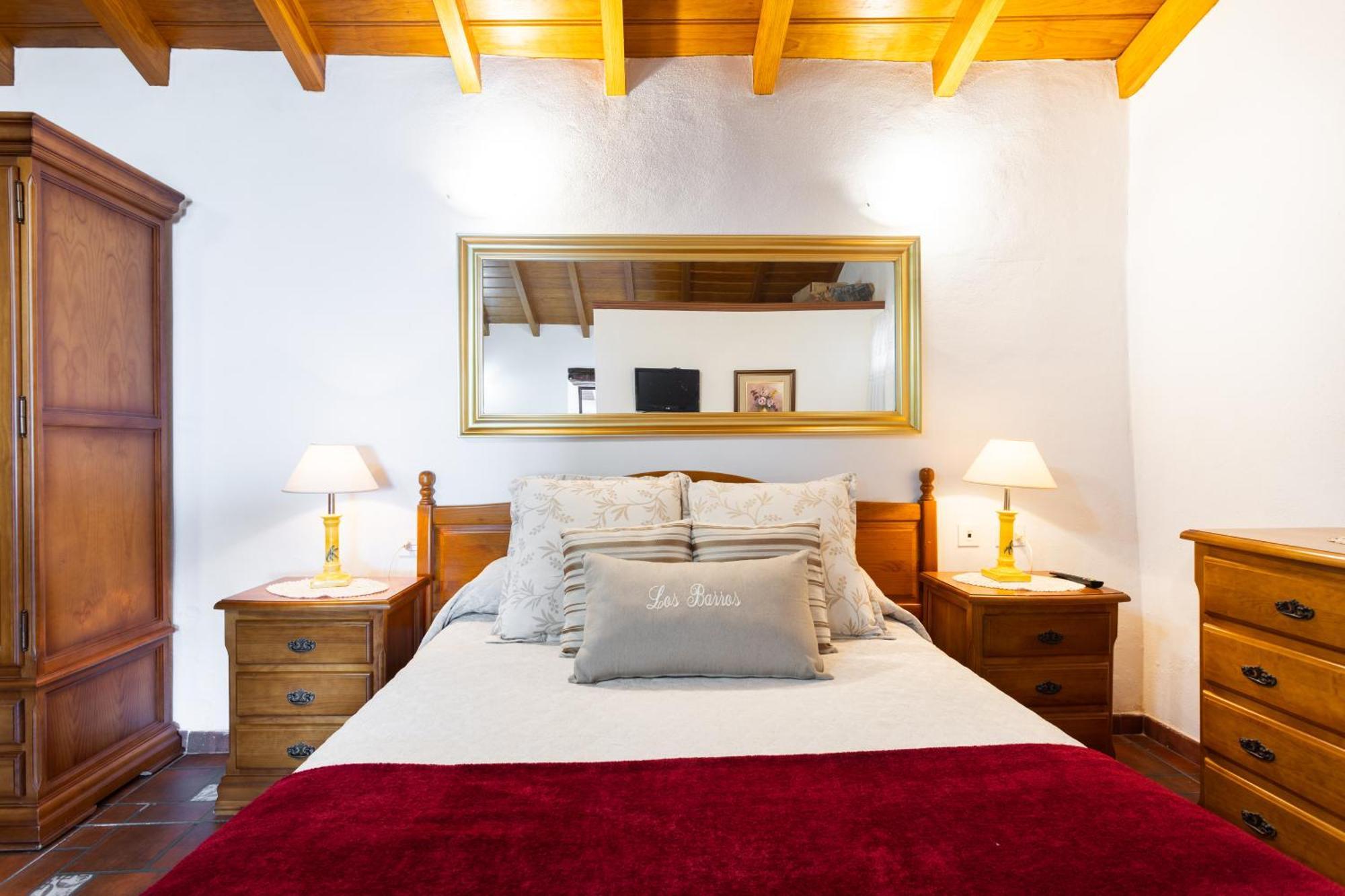 Casa Rural Los Barros Хеновес Экстерьер фото